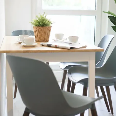 Modernes 2-raum Fuer 4 Personen Mit Balkon, Vollausgestatteter Kueche Und Balkon Appartement