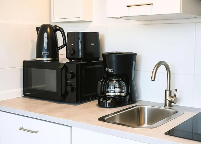 Lägenhet Modernes 2-raum Fuer 4 Personen Mit Balkon, Vollausgestatteter Kueche Und Balkon Halle (Saale)